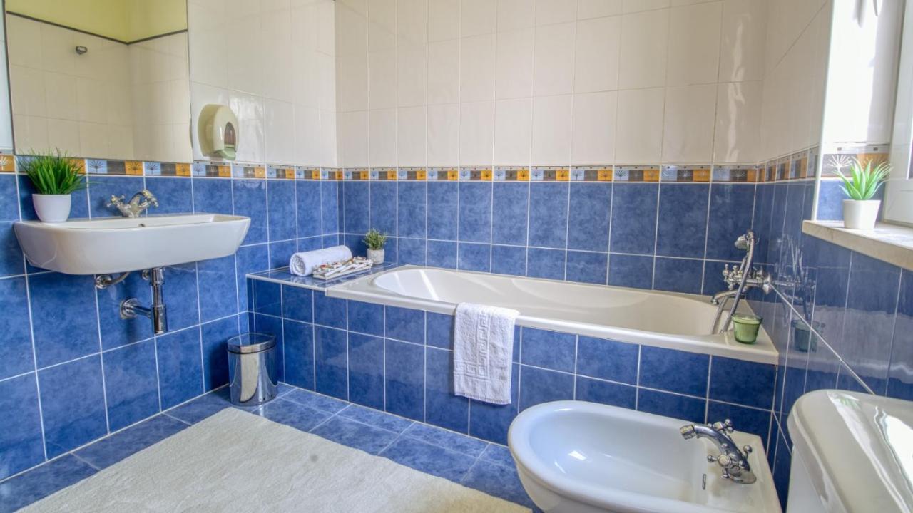 8-Bed Villa In Vilamoura-Sleeps-Playground-Pool Buitenkant foto