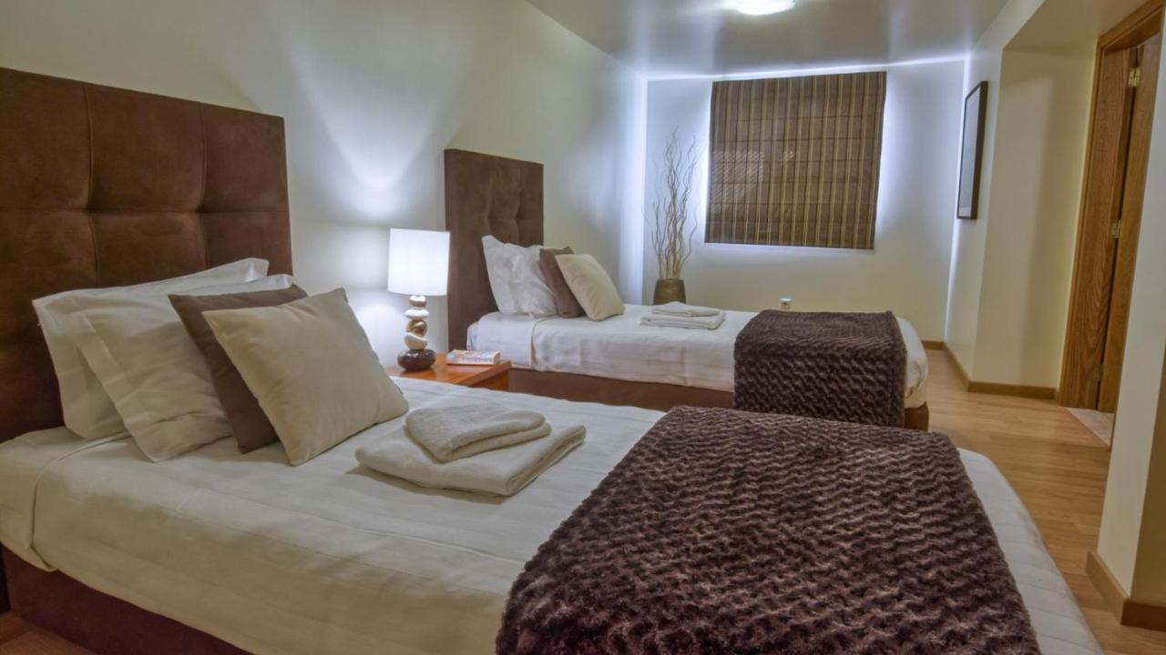 8-Bed Villa In Vilamoura-Sleeps-Playground-Pool Buitenkant foto